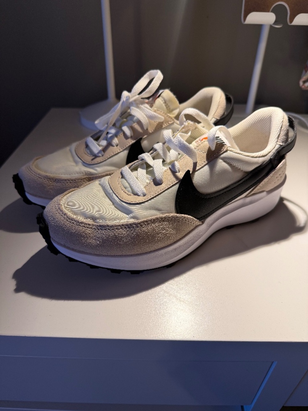 Women’s Nike Waffle Debut